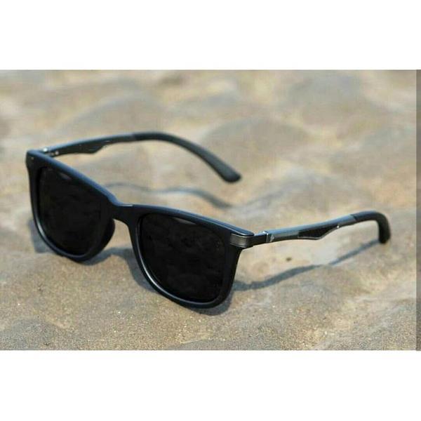Black Square Lightweight Comfortable Sunglasses For Men and Women-SunglassesCarts