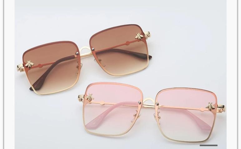 Trendy Square Bee Sunglasses For Women-SunglassesCarts