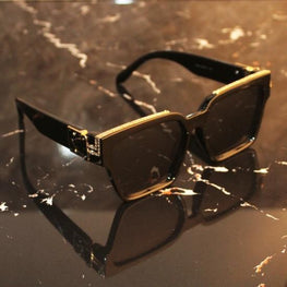 Stylish Astroiner Black Wayfarer Sunglasses-SunglassesCarts Premium SunglassesCarts