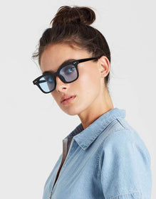 Unisex gentle Square wayfarer Sunglasses-SunglassesCarts